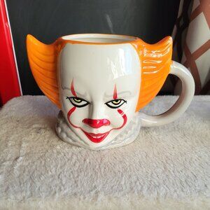 IT Pennywise 21 oz. Ceramic 3D Clown Mug Horror Stephen King Silver Buffalo GUC